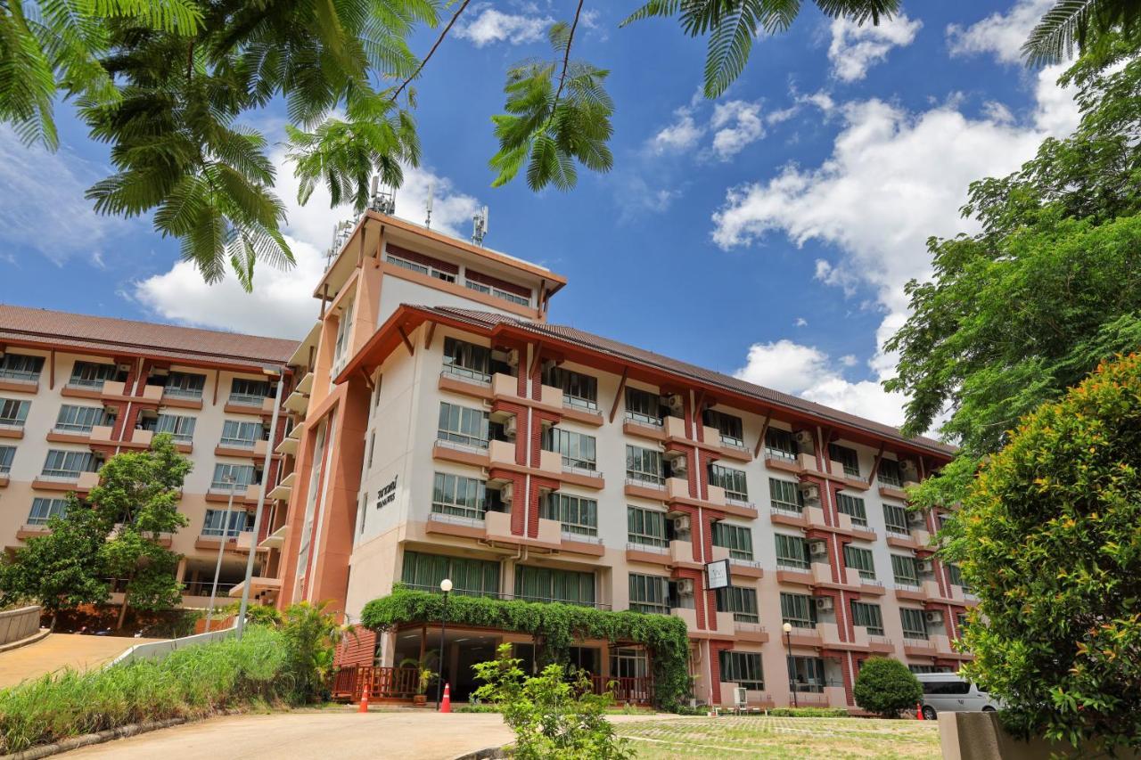 Wanawes Mae Fah Luang Hotell Chiang Rai Exteriör bild